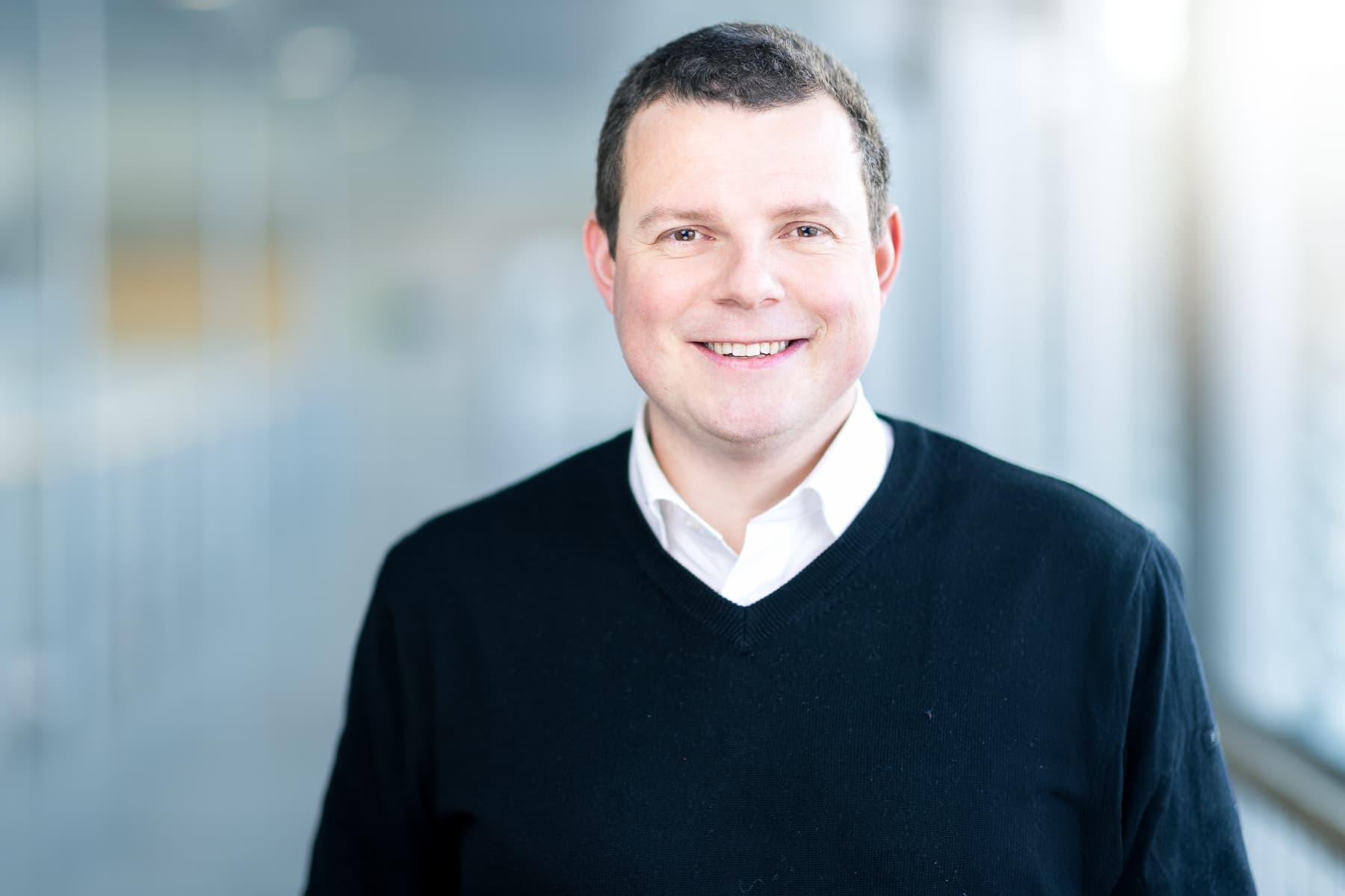 Prof. Dr. rer. pol. Hannes Schlieter – Leitung & Strategie